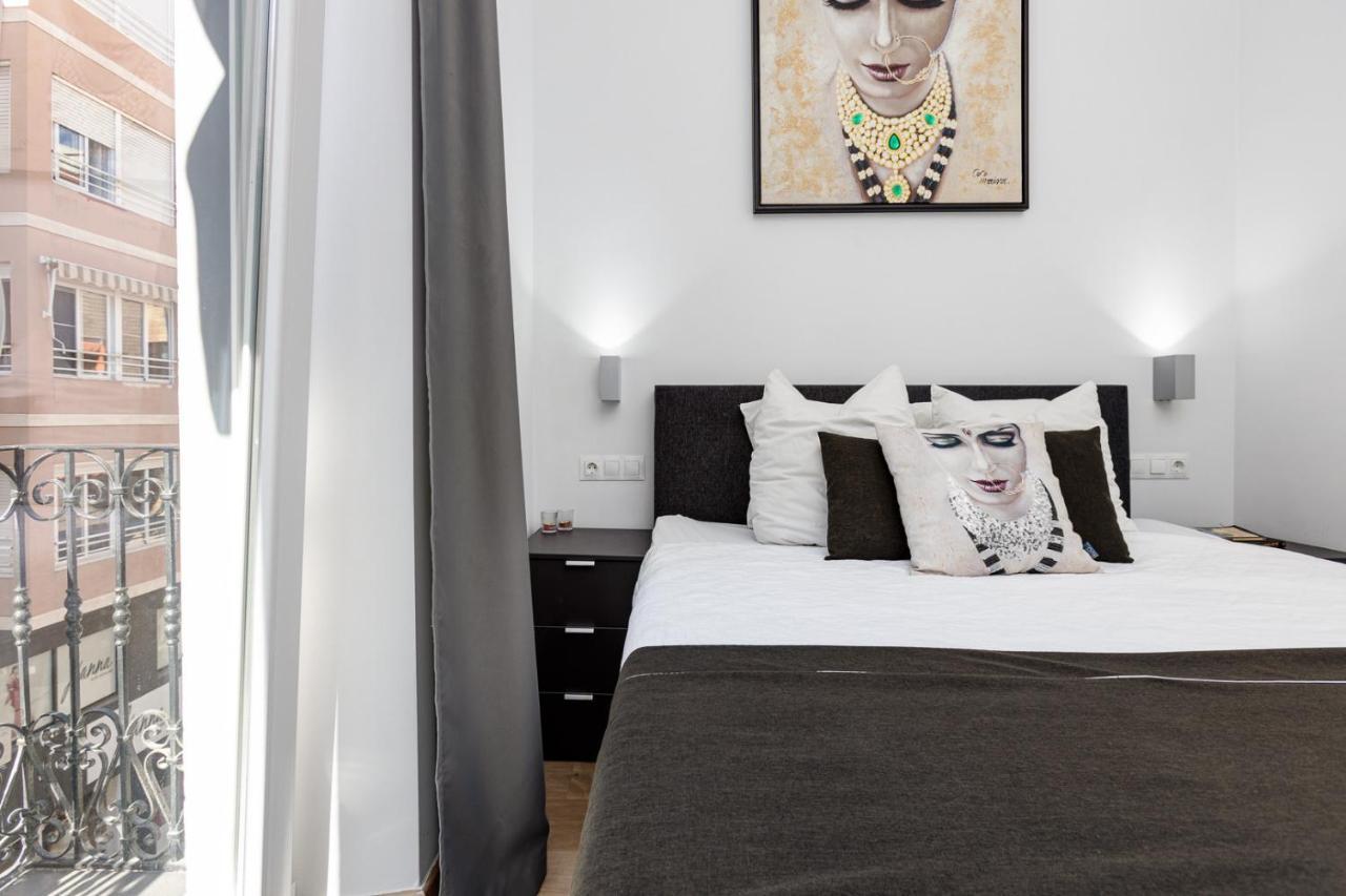 Pinzon Studios & Penthouse Alicante Exterior foto